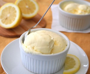 Low Carb Lemon Curd Ice Cream