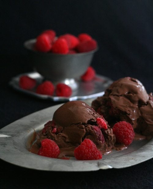 Low Carb Chocolate Raspberry Gelato @dreamaboutfood
