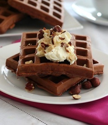 Low Carb Chocolate Hazelnut Protein Waffles