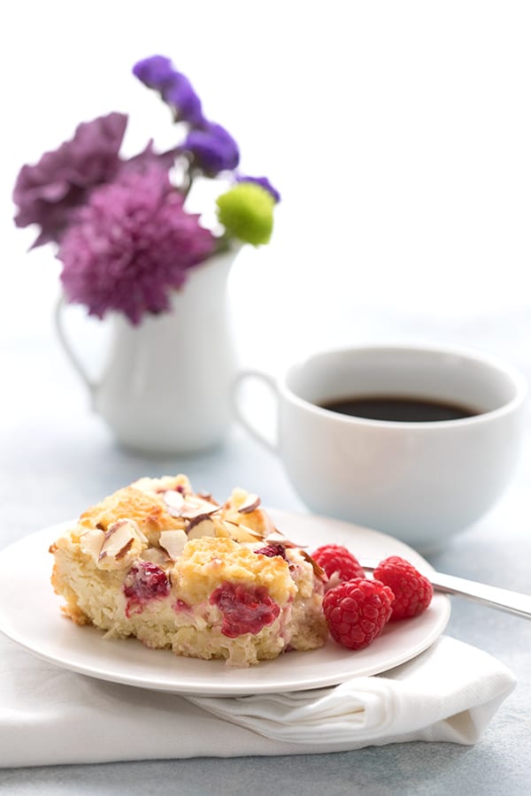 The best keto coffee cake recipe, with a filling of cream cheese and raspberries!