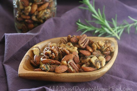 Low Carb Maple Rosemary Cocktail Nuts