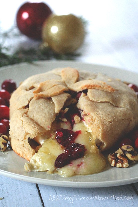 Low Carb Grain-Free Baked Brie Recipe | All Day I Dream About Food