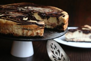 Nutella Swirl Cheesecake - All Day I Dream About Food