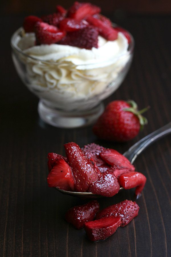 Easy to make elegant low carb dessert recipes. Mascarpone Mousse with Roasted Strawberries