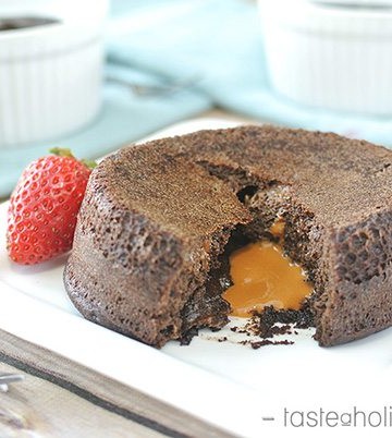 Low Carb Caramel Chocolate Lava Cake Recipe