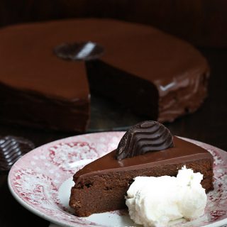Low Carb Grain-Free Chocolate Sacher Torte Recipe