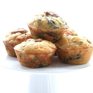 Easy make-ahead Spinach Mushroom Omelet Muffins. A great portable grain-free, low carb breakfast!