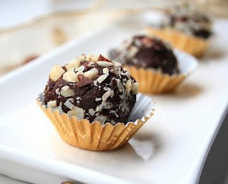 Low Carb Nutella Truffles