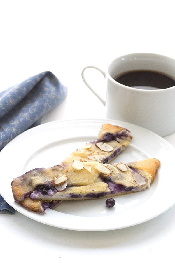 Delicious low carb pastry filled with cream cheese and blueberries. A perfect keto breakfast treat!