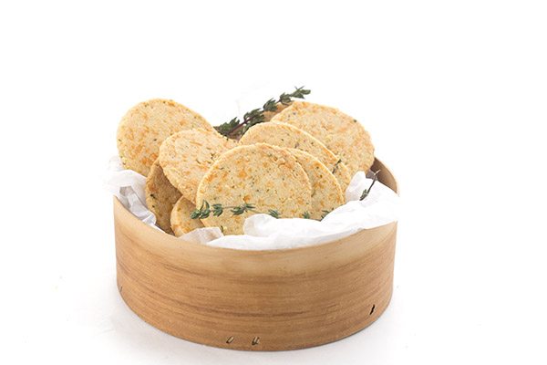 Low Carb Cheddar Thyme Crackers