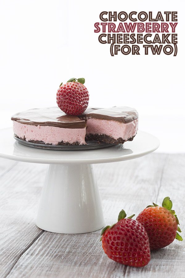 Mini Low Carb Keto Strawberry Cheesecake Recipe