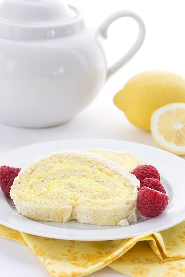 Perfect for summer get togethers, this low carb lemon cake roll is sure to be a hit!