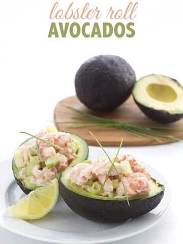 Delicious and healthy avocados stuffed with the fillings of a lobster roll! Low carb.