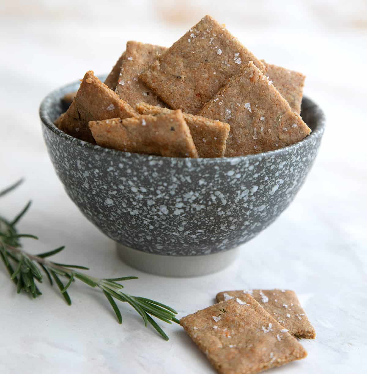 Keto Rosemary Parmesan Crackers