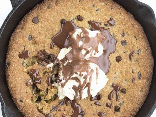 Lower Calorie Chocolate Chip Cookie Skillet - Cakey Version - THE MEAL PREP  MANUAL