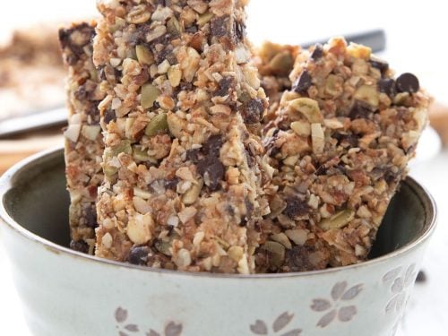 Granola Bars (Weight Loss Treat!) - Yummieliciouz