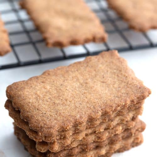 Vegan Speculoos Cookies (Homemade Biscoff)