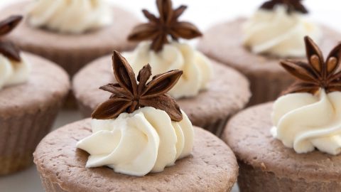 https://alldayidreamaboutfood.com/wp-content/uploads/2021/12/Mini-Keto-Gingerbread-Cheesecakes-480x270.jpg