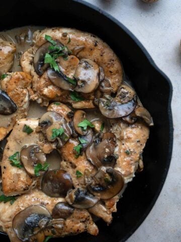 Close up shot of keto Chicken Marsala in the pan.