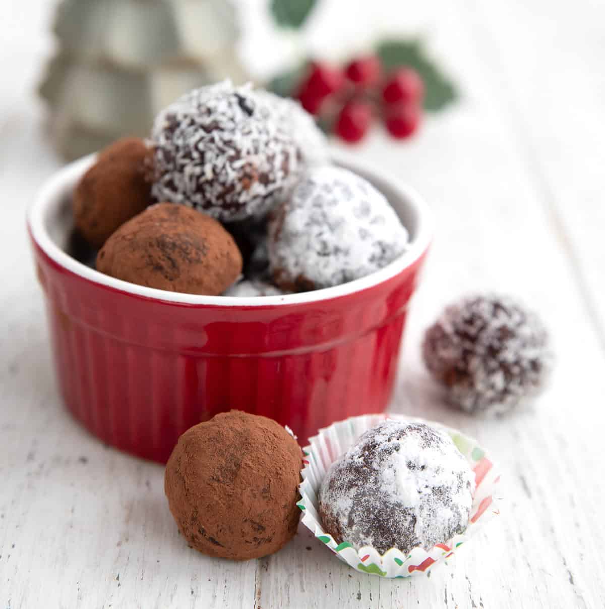 Keto Rum Balls Recipe
