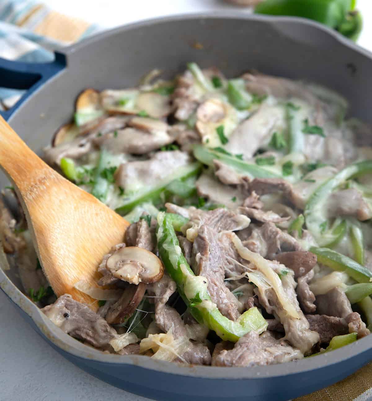 Keto Philly Cheesesteak Skillet